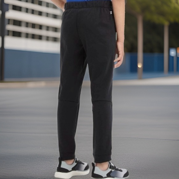 Boys' Fleece Utility Tech Joggers Sz XS (4-5) - Picture 3 of 11